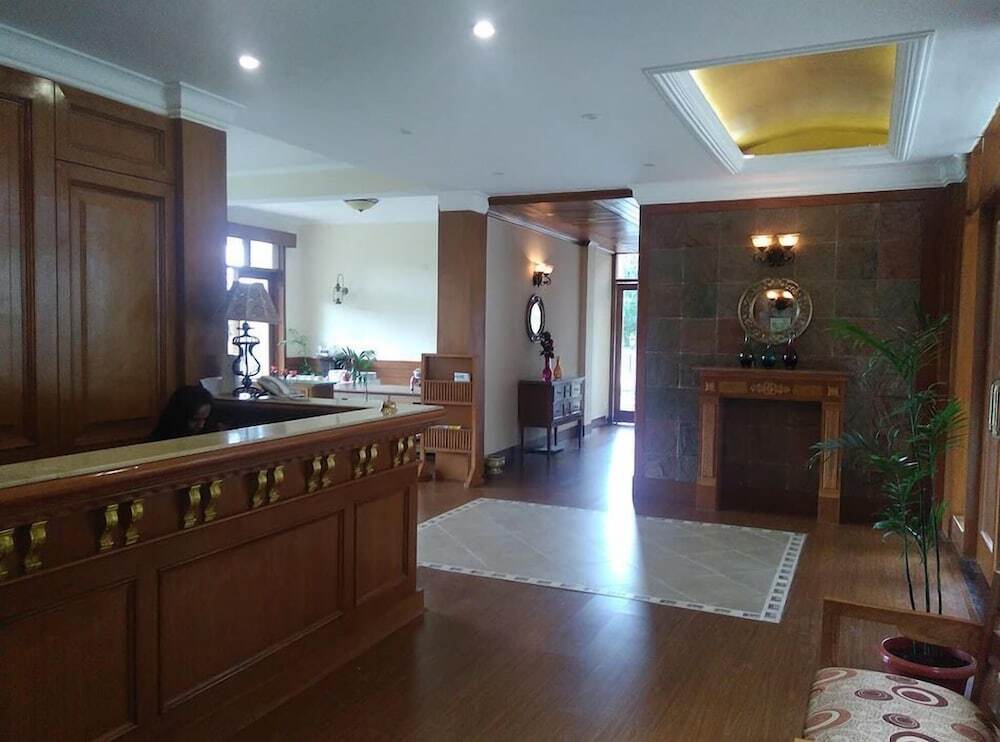 Казаули: Forest Ville Hotel And Resort