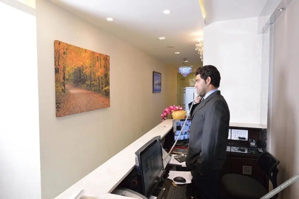 Колката: Hotel Afridi International