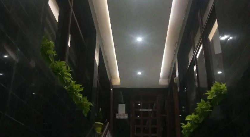 Раджамундри: Surya Hotel