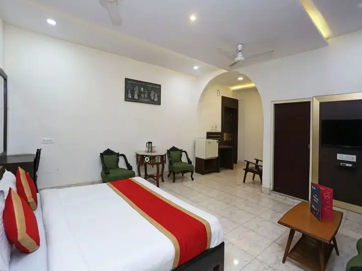 Кота: Hotel Navrang