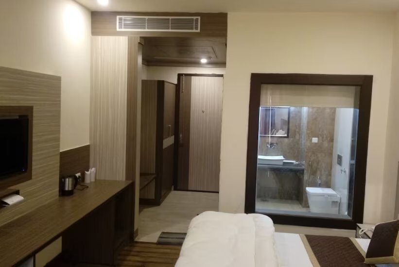 Нимрана: Chandni Midway Resort