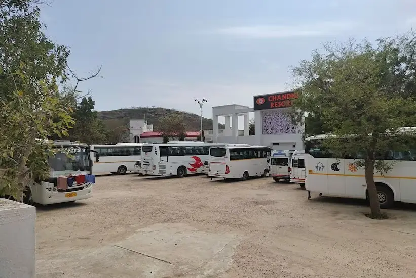Нимрана: Chandni Midway Resort