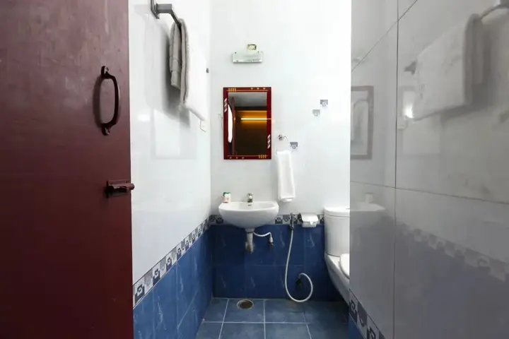 Ченнаи: Neighbour Inn Kolathur