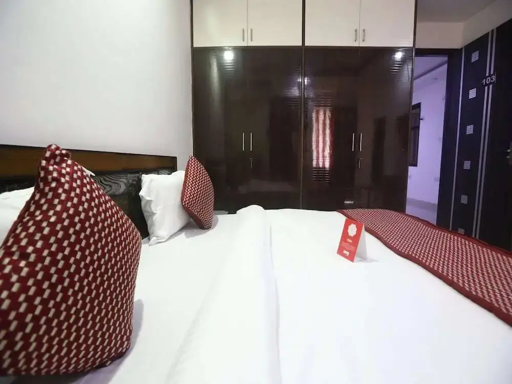 Нью-Дели: Hotel Green Palace