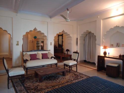 Харва: Kharwa Fort Homestay