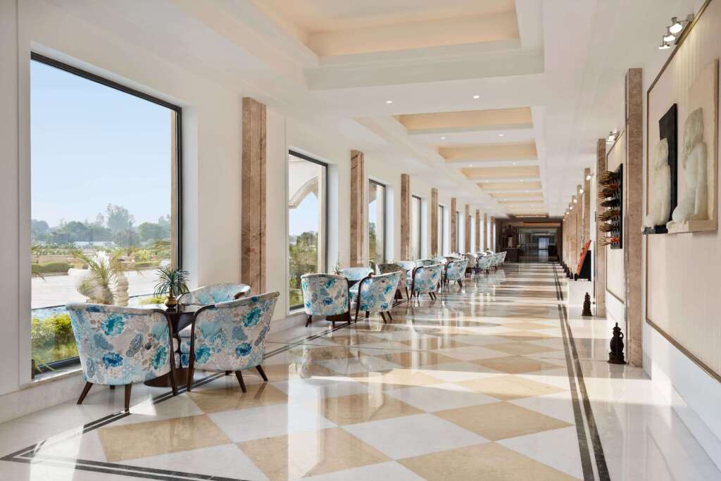 Лакхнау: Ramada by Wyndham Lucknow Hotel and Convention Center