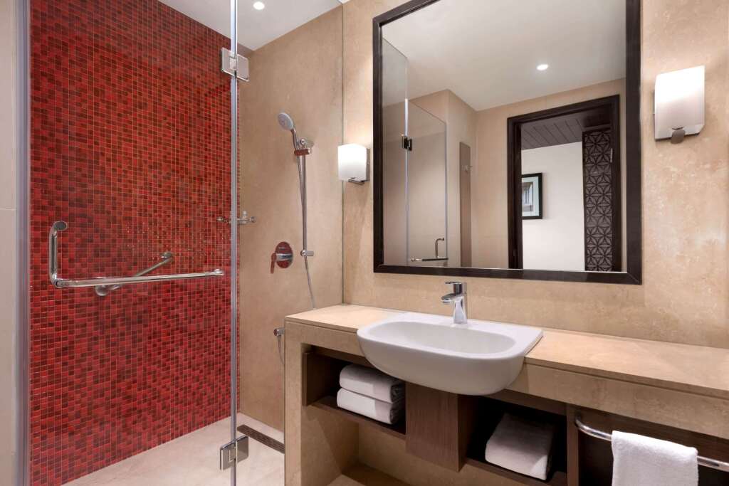 Лакхнау: Ramada by Wyndham Lucknow Hotel and Convention Center