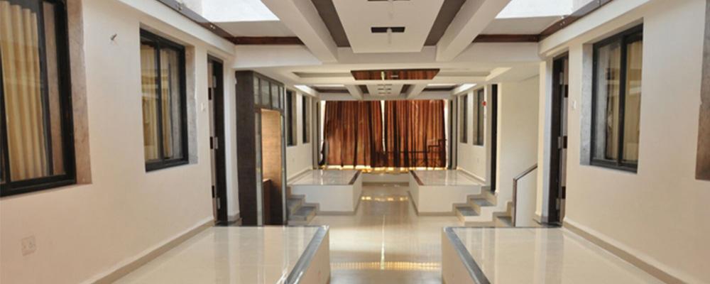 Силвасса: Hotel Ambica