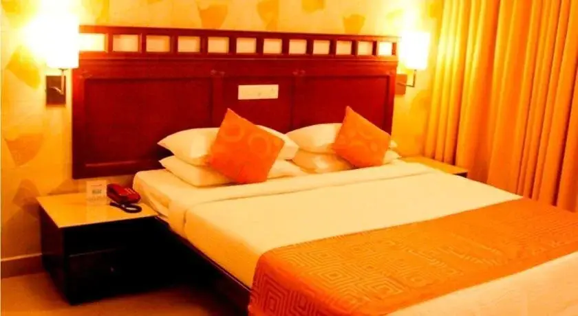 Чирайнкижу: Hotel Raj Residency