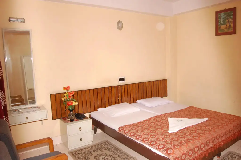 Силигури: Hotel Vinayak