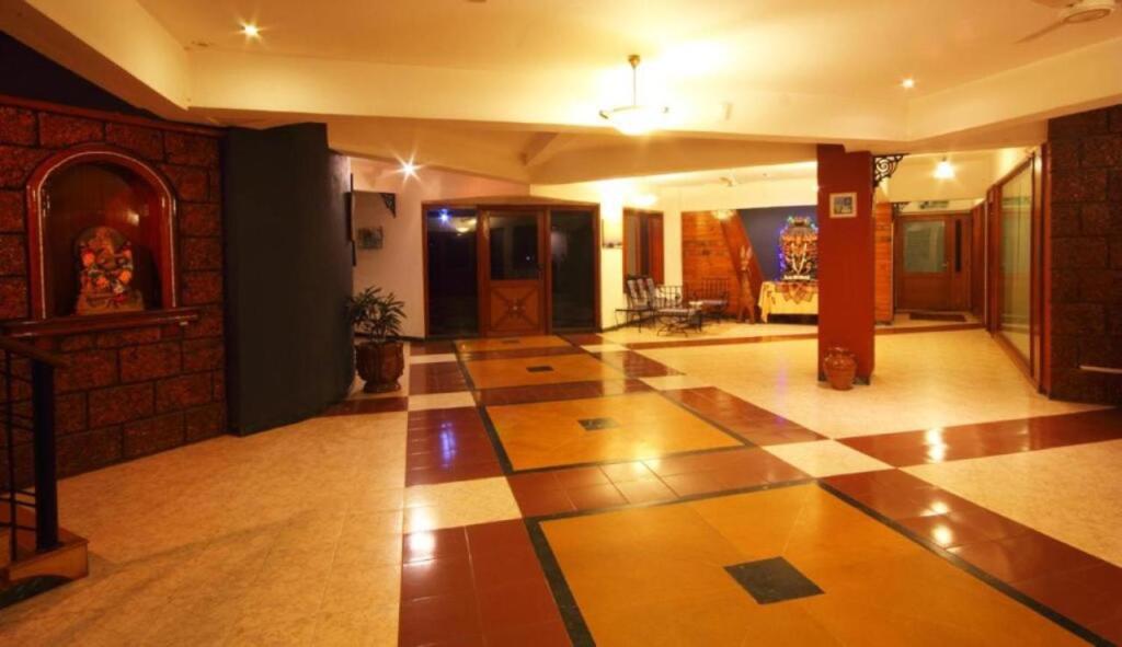 Вагатор: Konkan Crown Resort & Club Sawantwadi