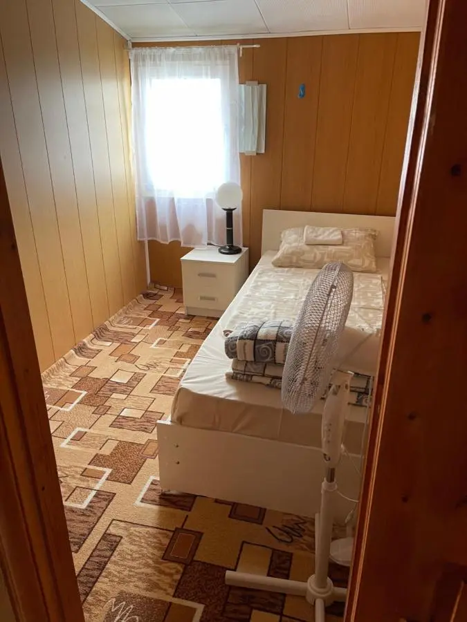 Благовещенская: Guest house on Kubanskiy 15