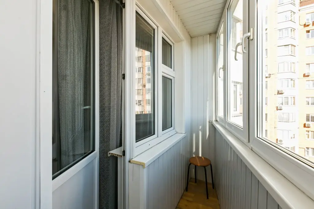 Москва: Cozy 2 Rooms Flat Near Metro Ulitsa 1905 Goda Apartments