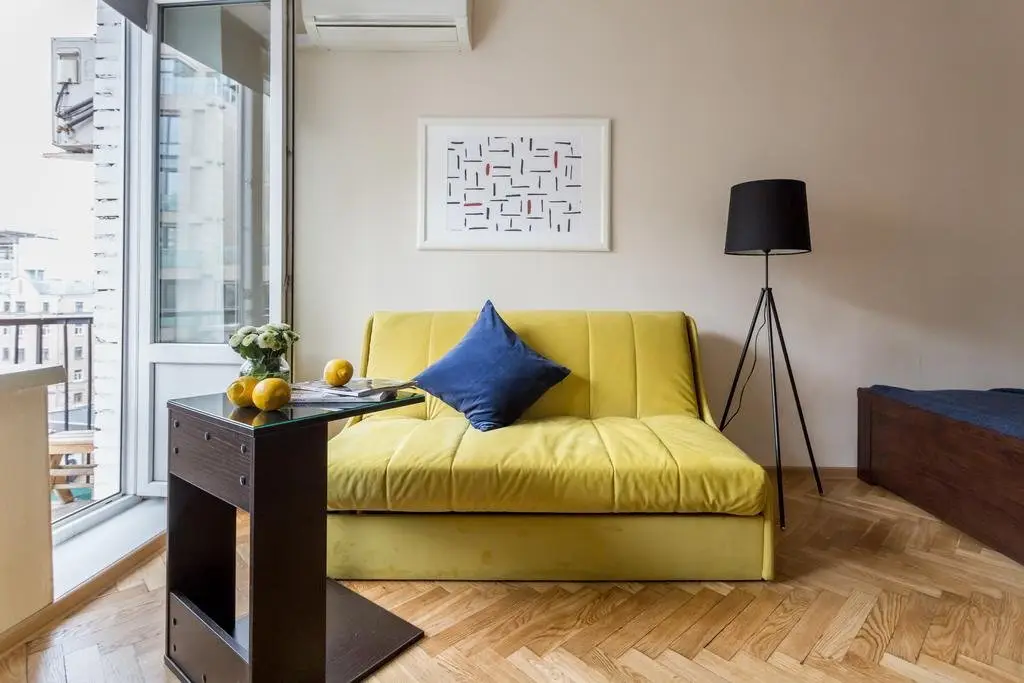 Москва: Dailyrooms Na Smolenskoy Apartments