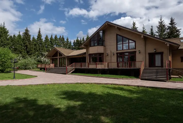 Одинцово: Derevyannyij Kottedzh S Bassejnom I Banej Guest House