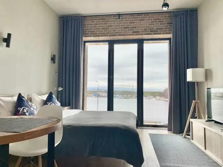 Санкт-Петербург: Апартаменты Panoramic River View Loft Apartments