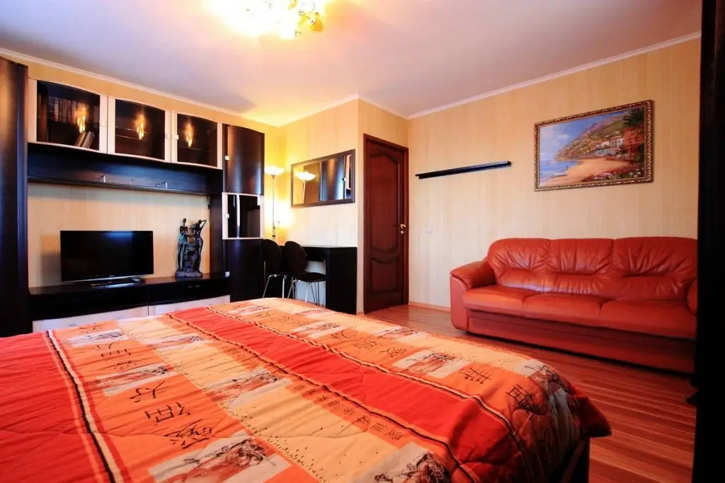 Санкт-Петербург: Edem V Piter Entuziastov Apartments