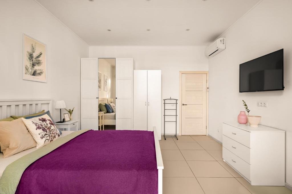 Санкт-Петербург: Апартаменты Flat in modern Provence