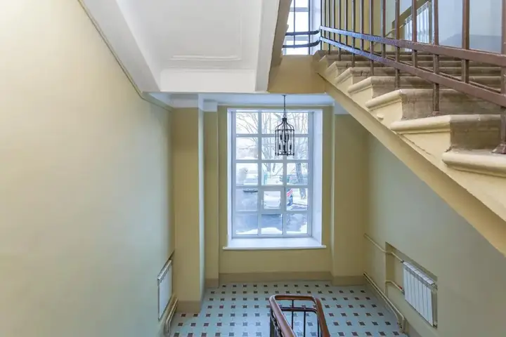 Москва: Меблированные комнаты Flats 4 у Охотного Ряда
