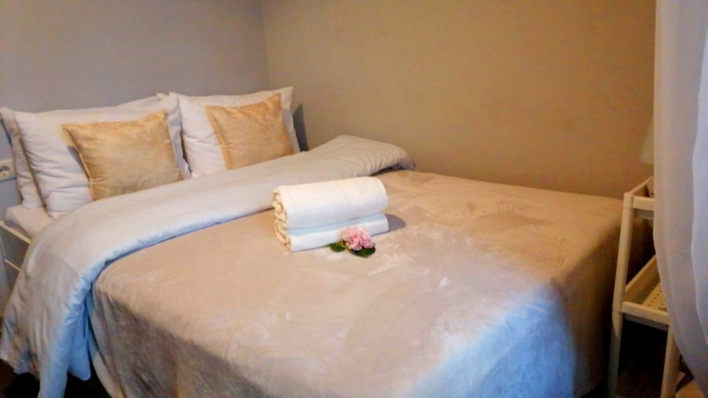 Москва: Goldapart Na Chistyih Prudah Apartments