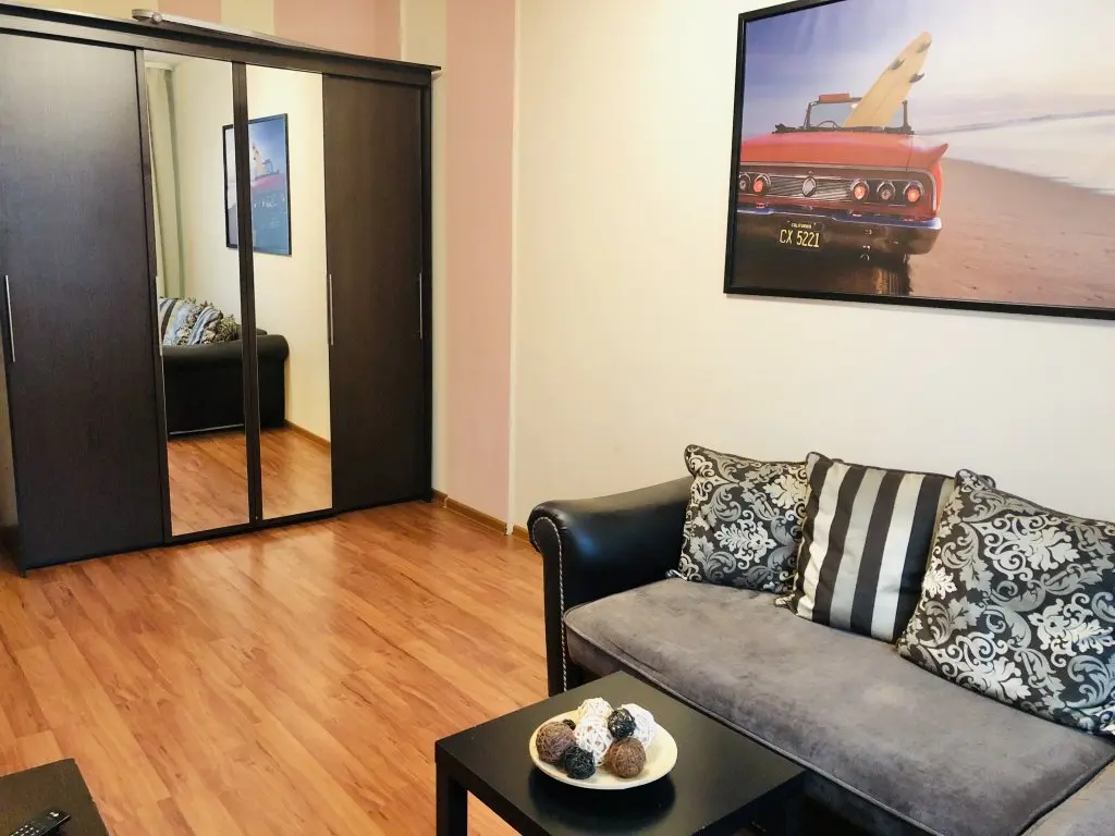 Москва: Goldapart Smolenskij 7 Apartments