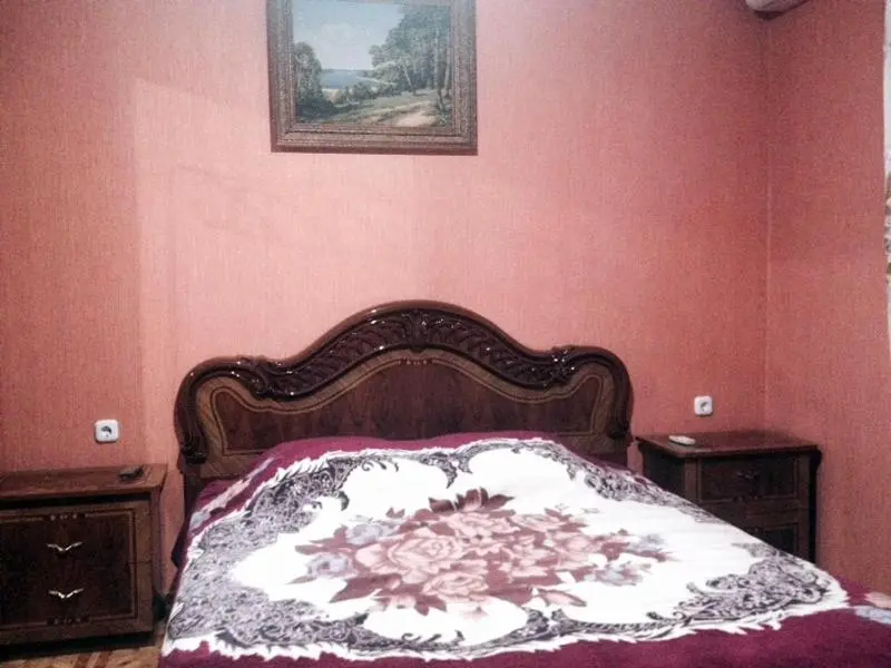 Витязево: Guest House Kristina
