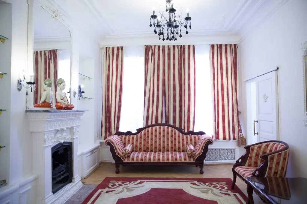 Санкт-Петербург: Gorod Rek Na Kirochnoj Apartments