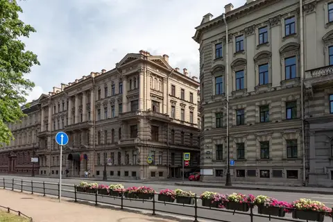 Город Рек на набережной Адмиралтейская 10 — фото 1