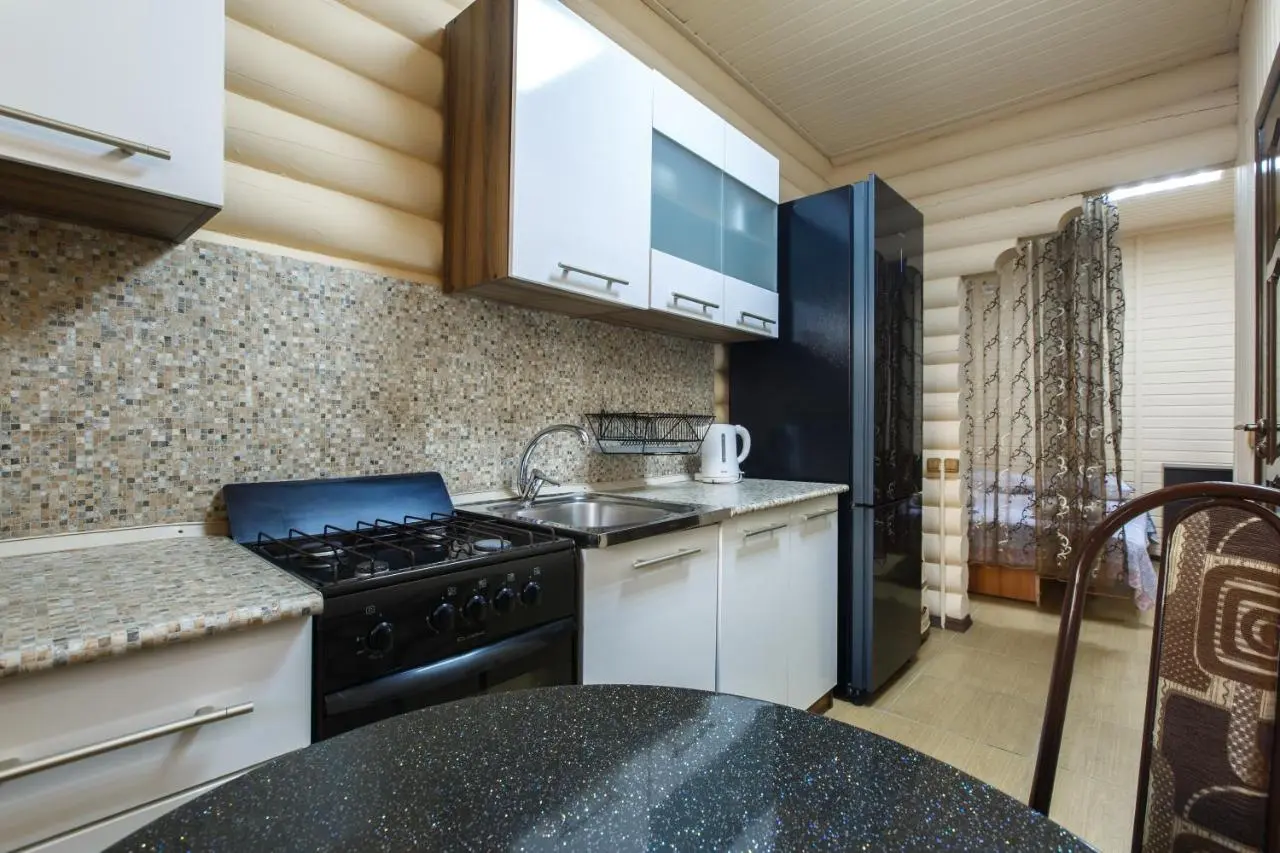 Адлер: Guest house Valensiya