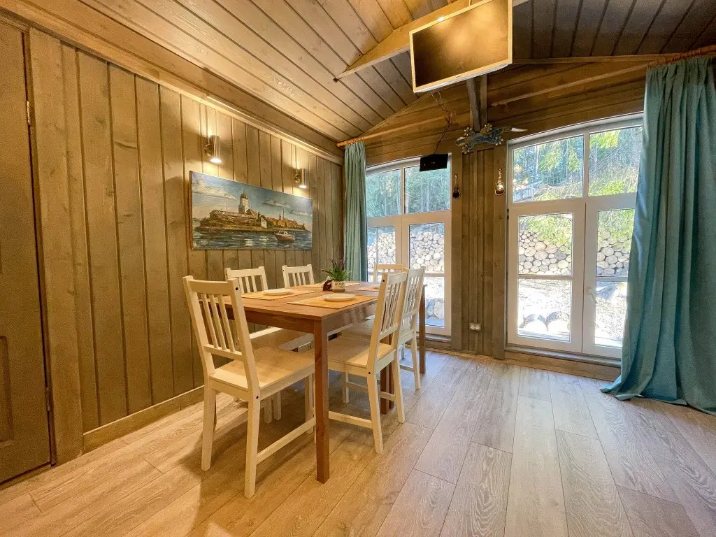 Выборг: Domik V Lesu Guest House
