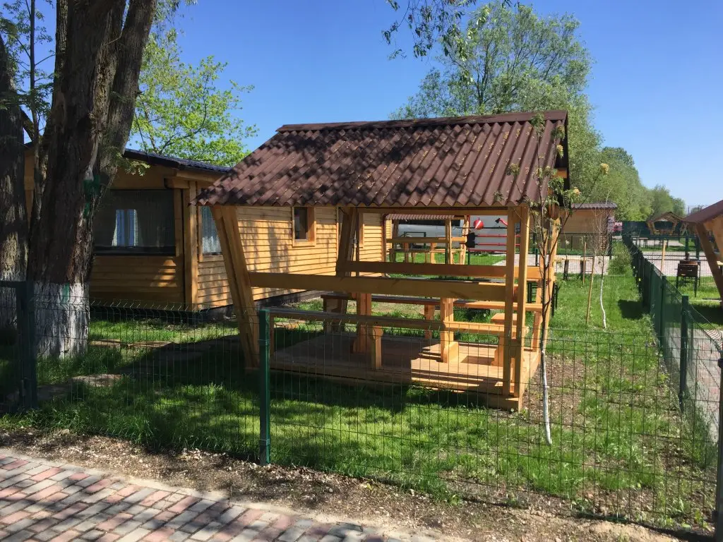 Зеленоградск: Гостевой дом Кемпинг