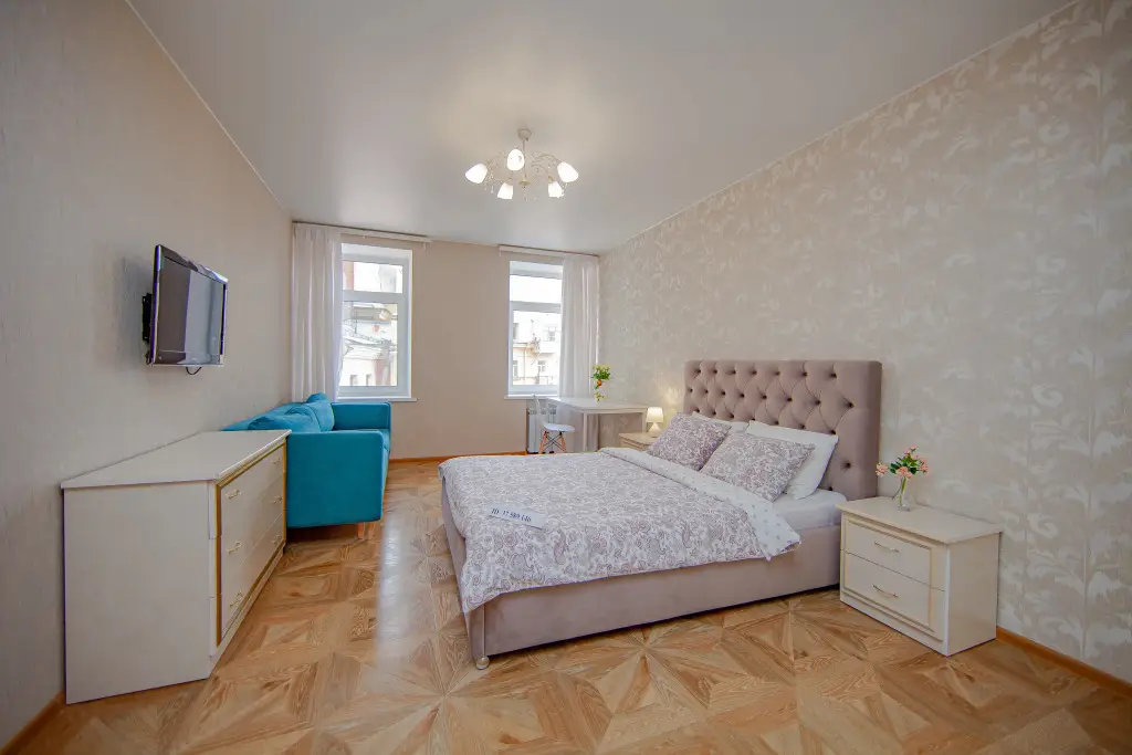 Санкт-Петербург: Апартаменты Happy Tour 3BR Apartment