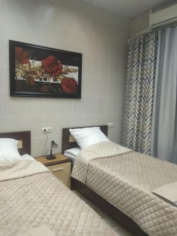 Москва: Hotel Hensi34