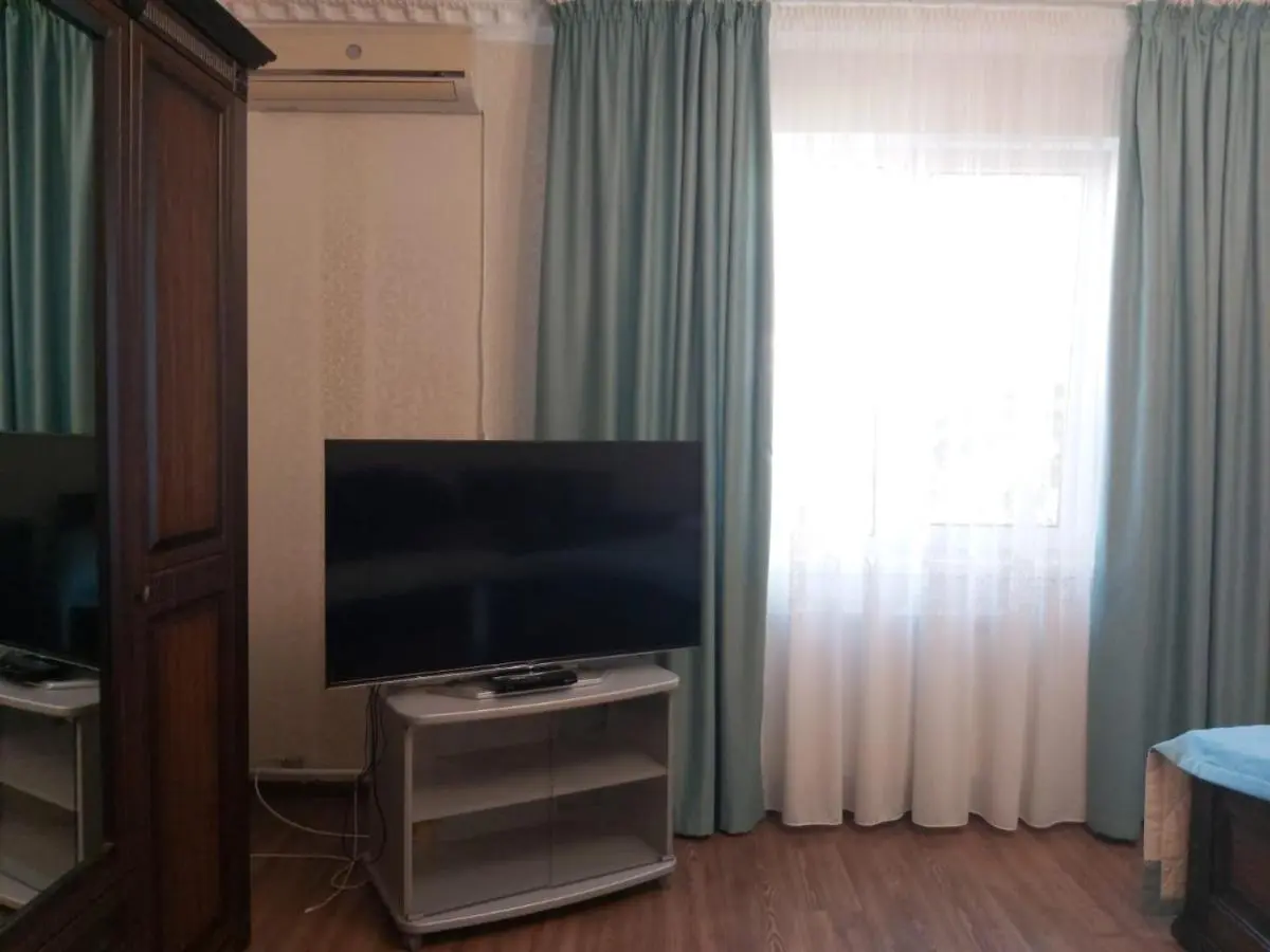 Витязево: Беседа