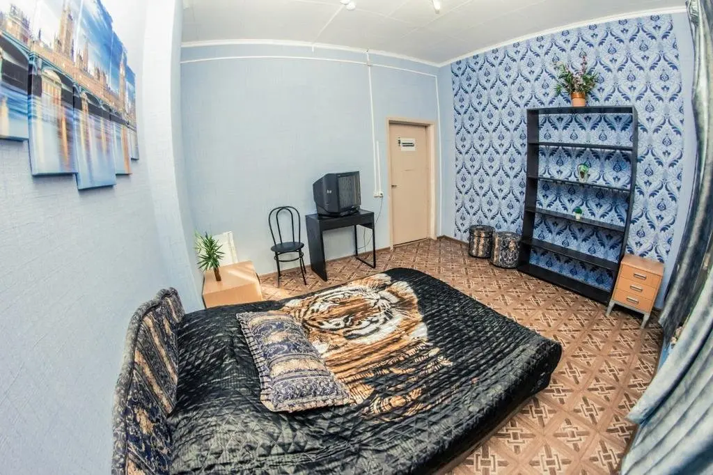 Москва: Hotel Luna