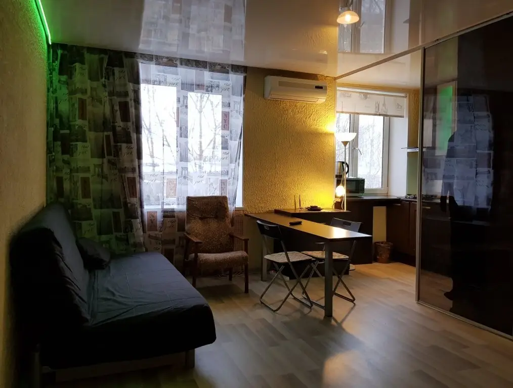 Москва: Iris Na Shelepihe Apartments