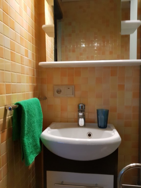 Москва: Iris Na Shelepihe Apartments