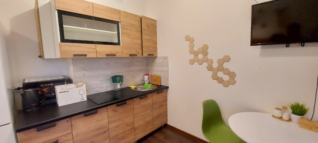 Санкт-Петербург: Kakadu on emb. Oktyabrskaya, 34, bldg. 5