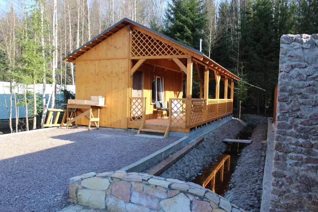Рощино: Гостевой Дом Kottedg Lebed
