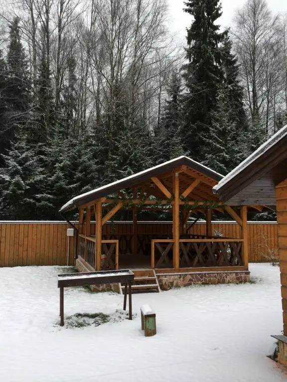 Рощино: Гостевой Дом Kottedg Lebed