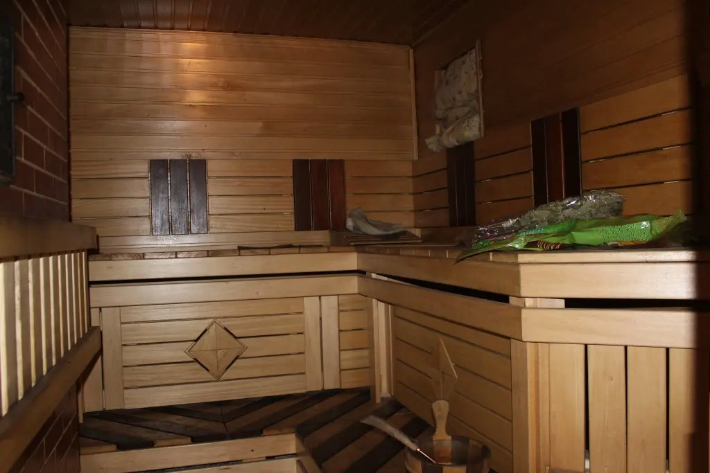Рощино: Гостевой Дом Kottedg Lebed