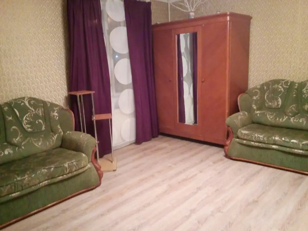 Санкт-Петербург: Kvartira Na Zvezdnoj 9 Apartments