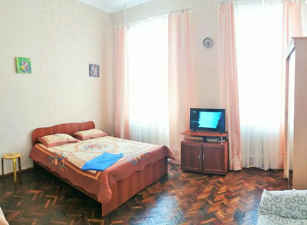 Санкт-Петербург: Kvartira V Pitere Na Socialisticheskoi Apartments
