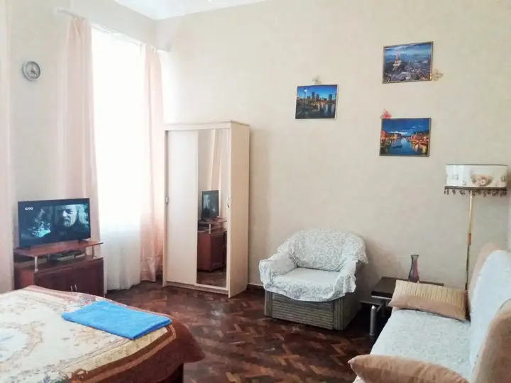 Санкт-Петербург: Kvartira V Pitere Na Socialisticheskoi Apartments