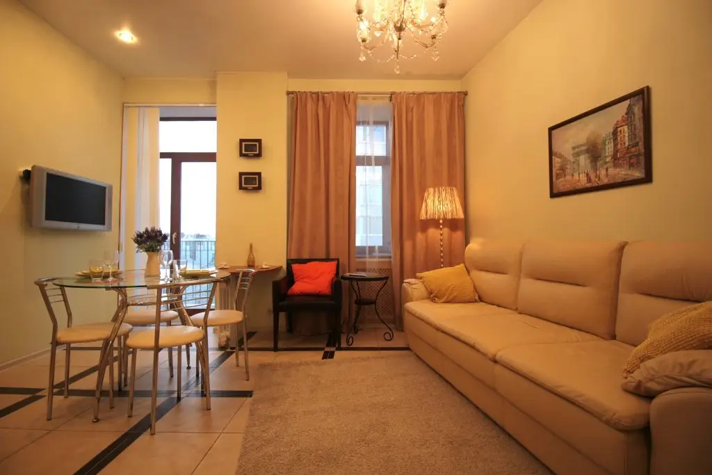 Москва: Lakshmi near Kremlin with 2 bedrooms Apartments