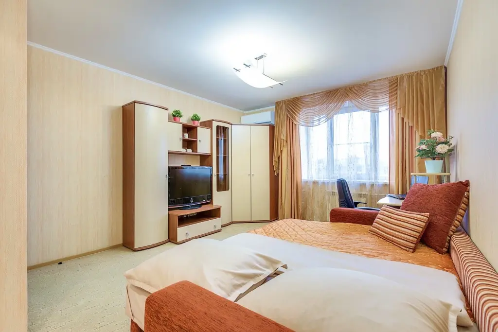 Апартаменты Like Home Aparts Енотаевская 10к2 — фото 1