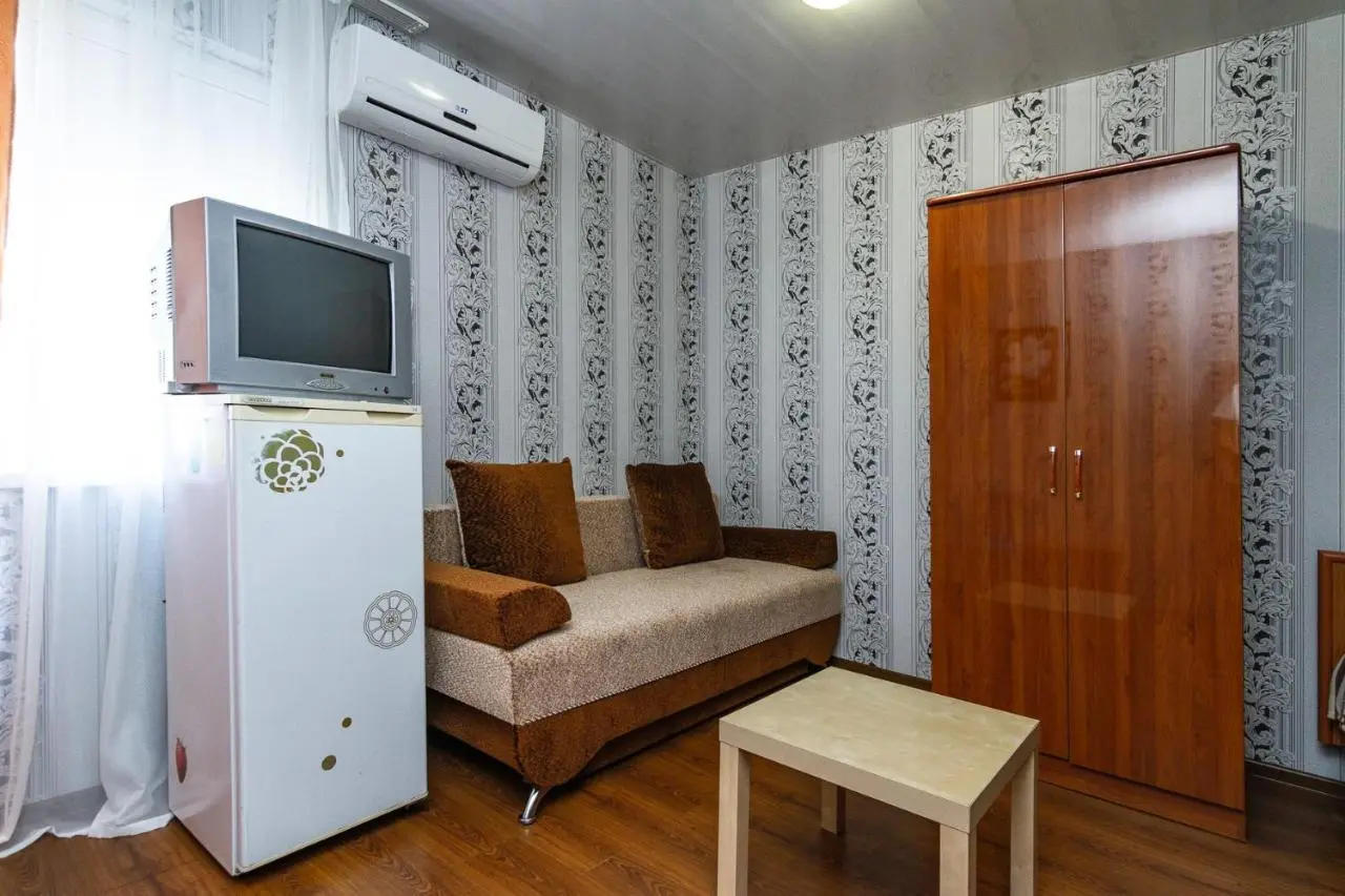 Дедеркой: Guest House Viktoria
