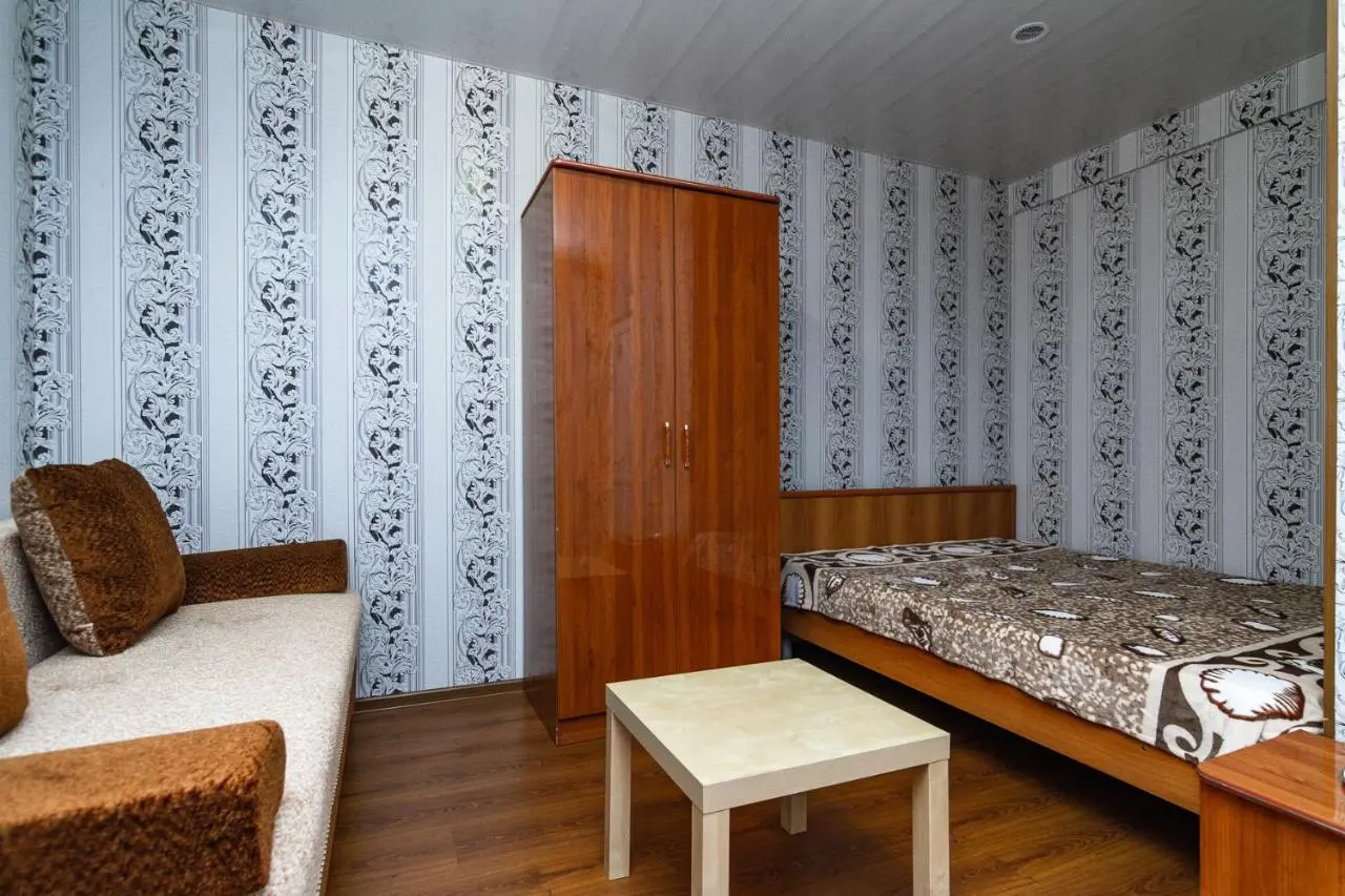 Дедеркой: Guest House Viktoria