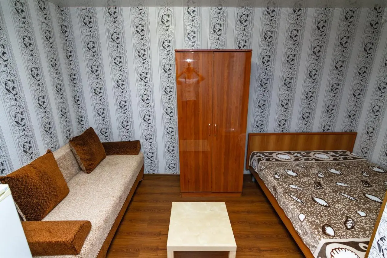 Дедеркой: Guest House Viktoria