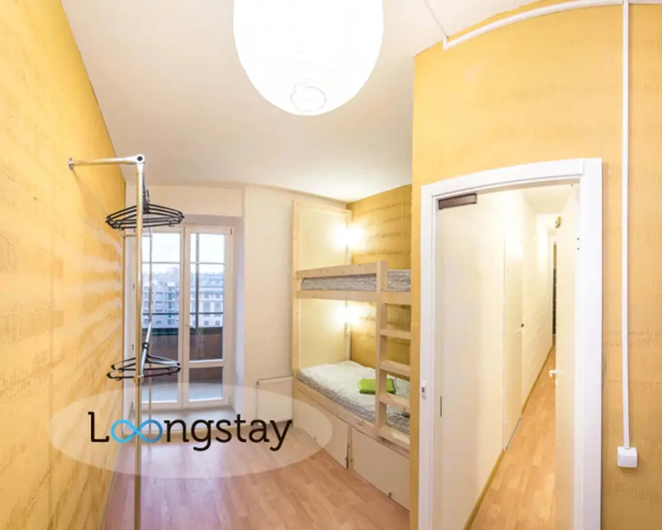 Санкт-Петербург: Хостел Longstay at Nalichnaya 28-16
